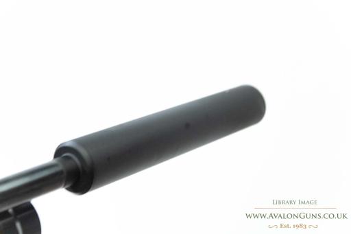 Firearm: Weihrauch HW 100 X