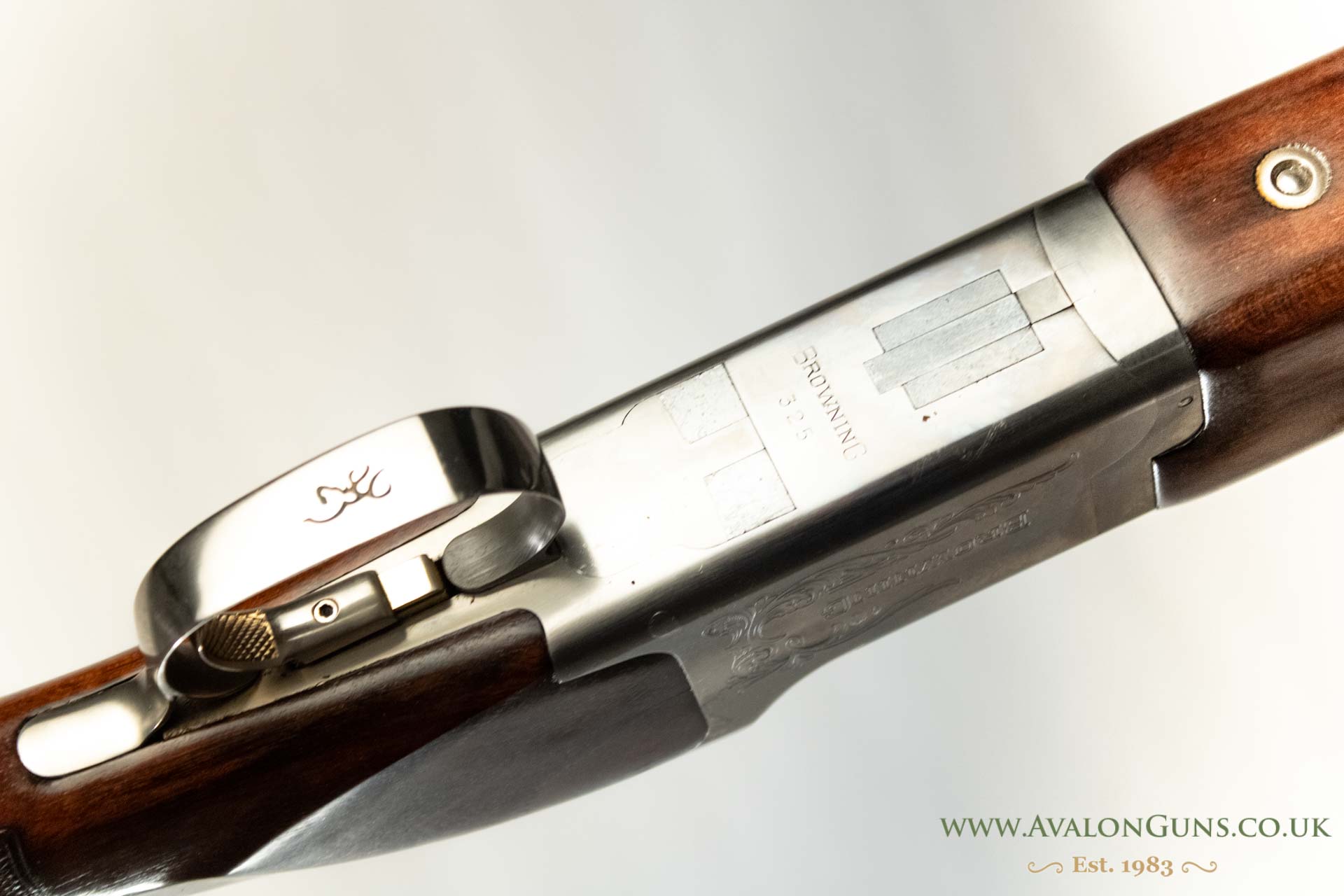 Browning B325