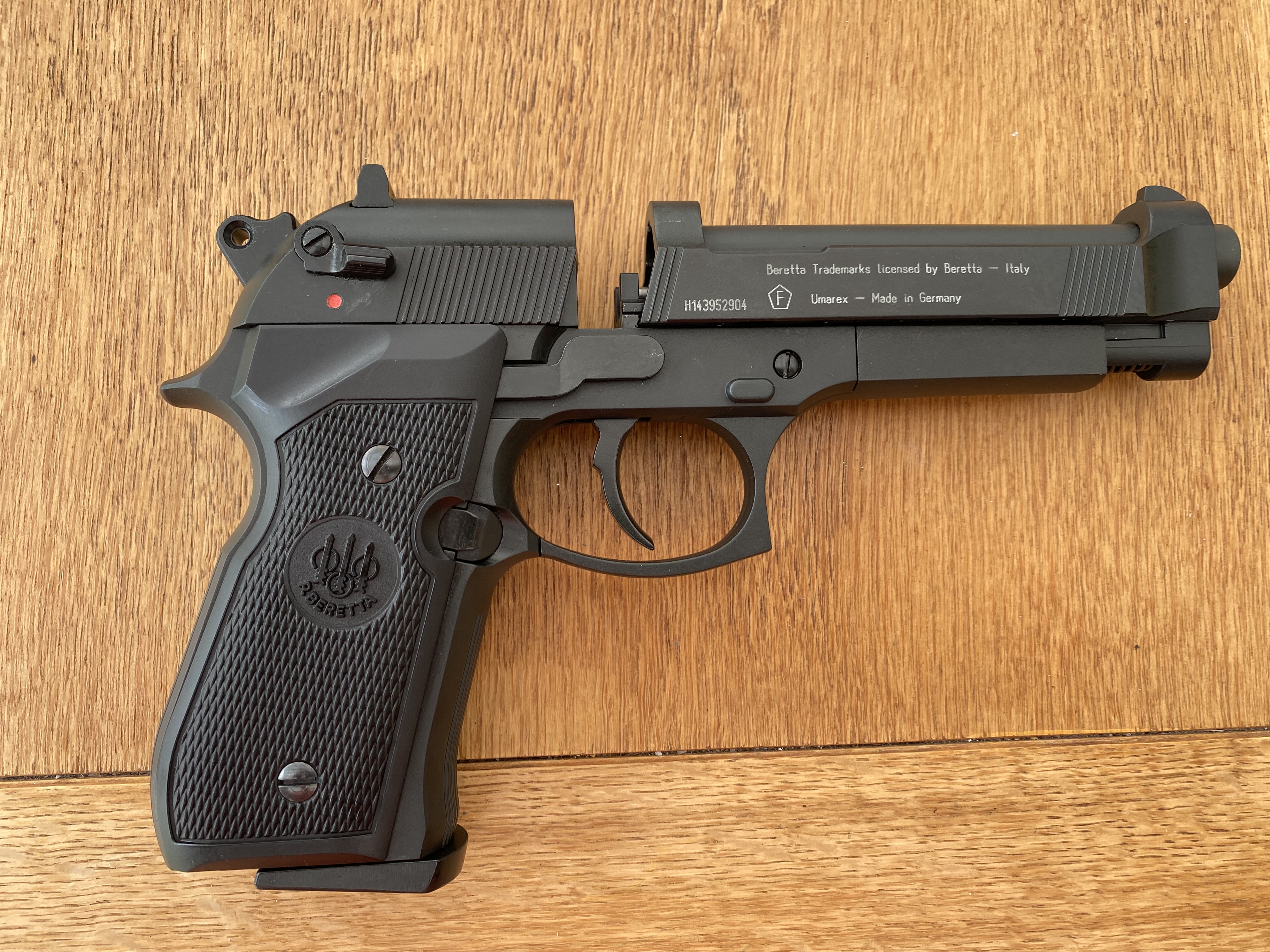 Beretta 92