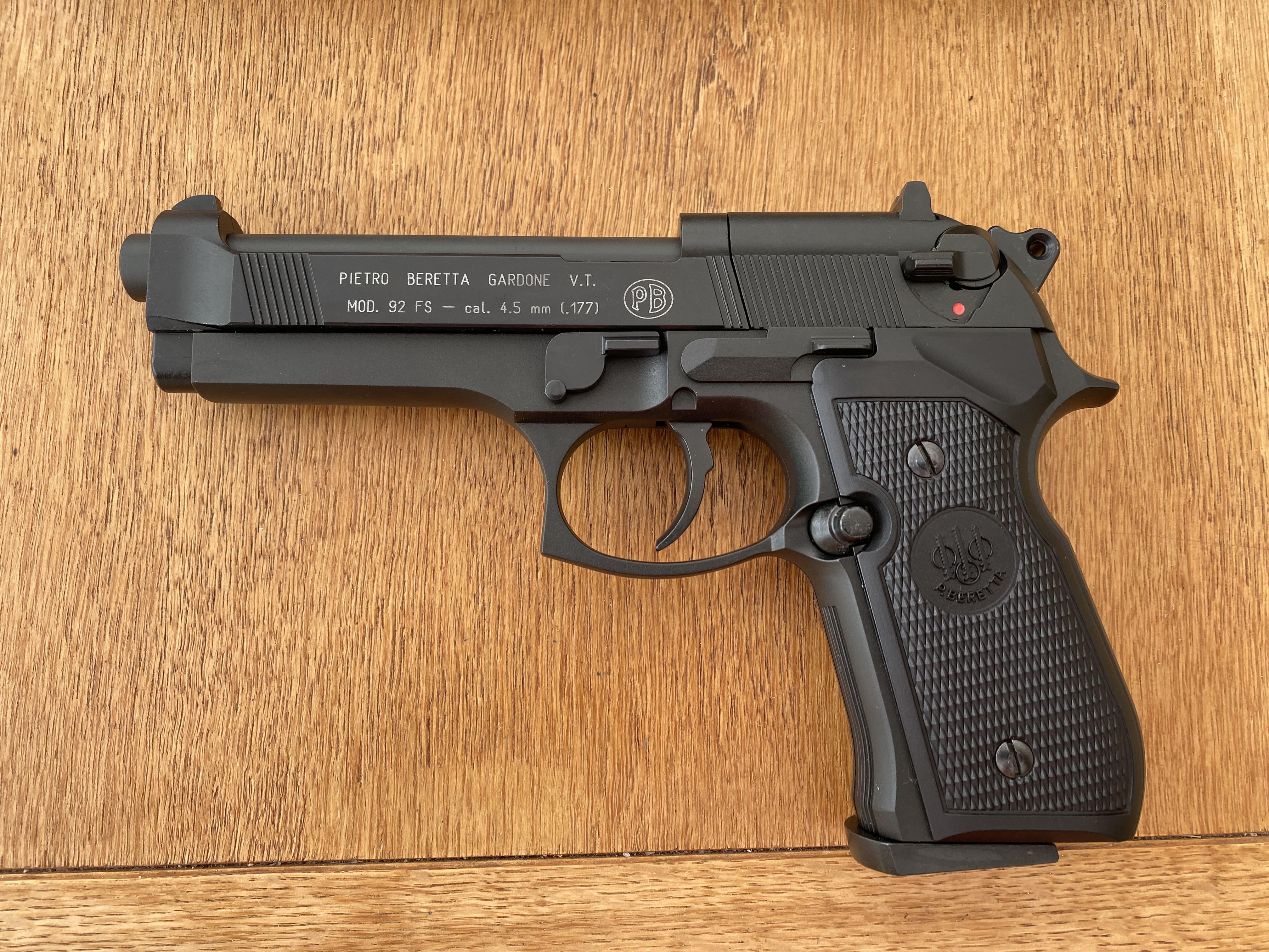Beretta 92