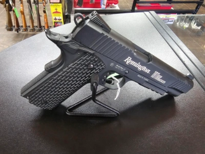 Firearm: Remington 1911 