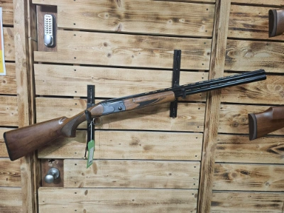 Firearm: Revo Onyx Sport