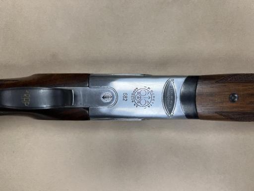 Firearm: Beretta 682 