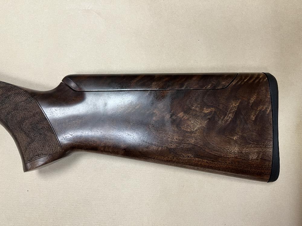 Browning B825