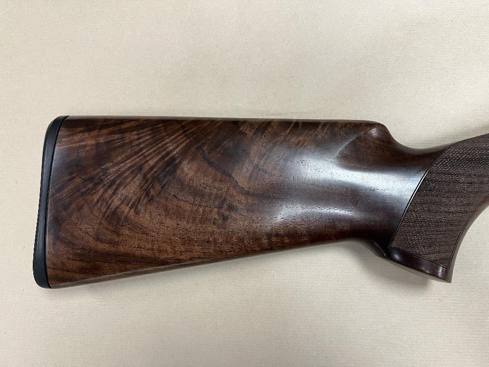 Browning B825