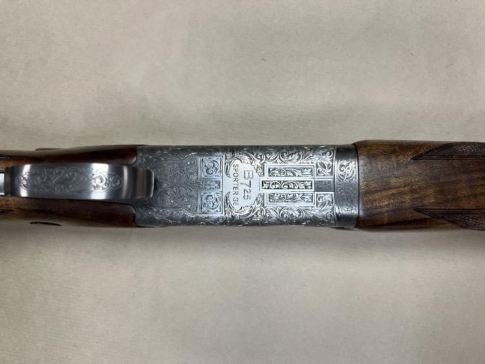 Browning B725
