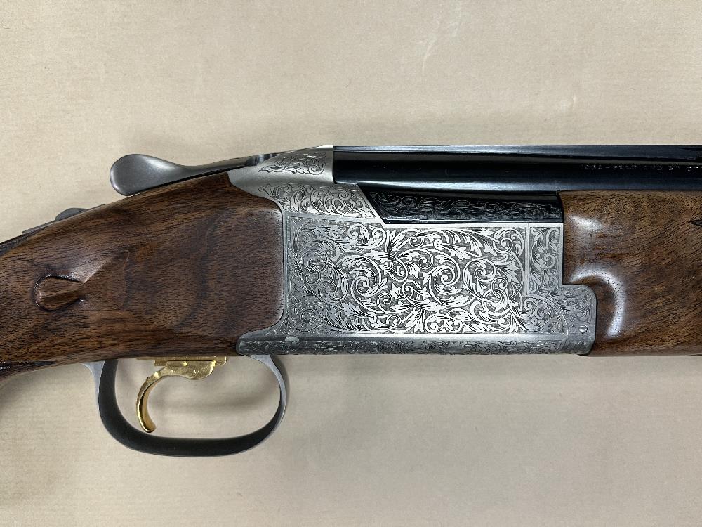 Browning B725