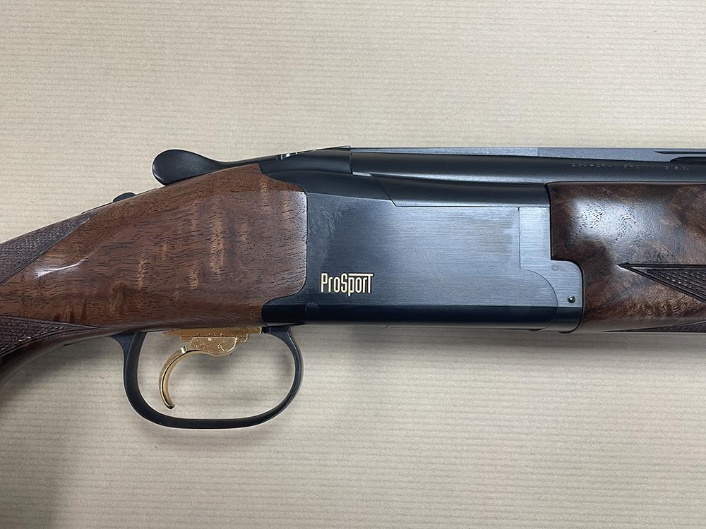 Browning B725