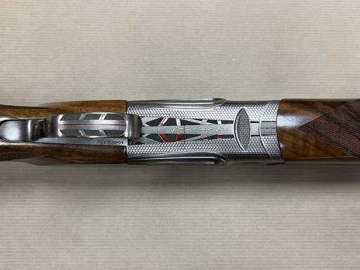 Firearm: Caesar Guerini Invictus Artco