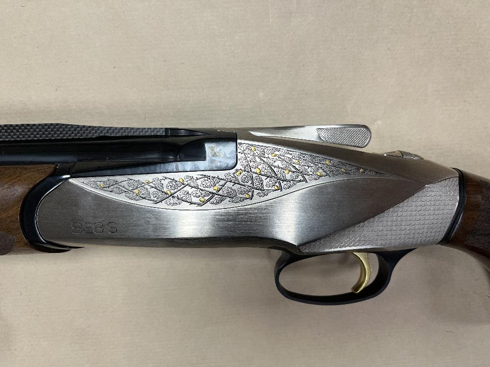 Benelli 828