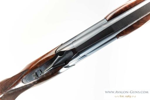 Firearm: Browning B725 Pro Sport Adjustable