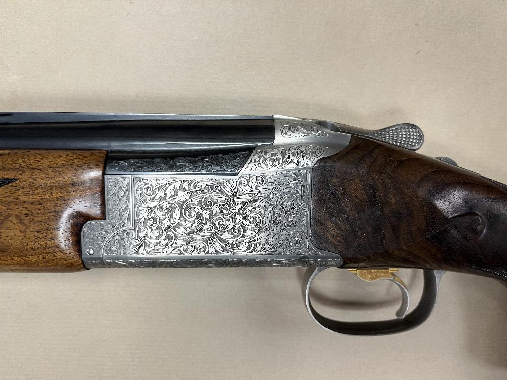 Browning B725