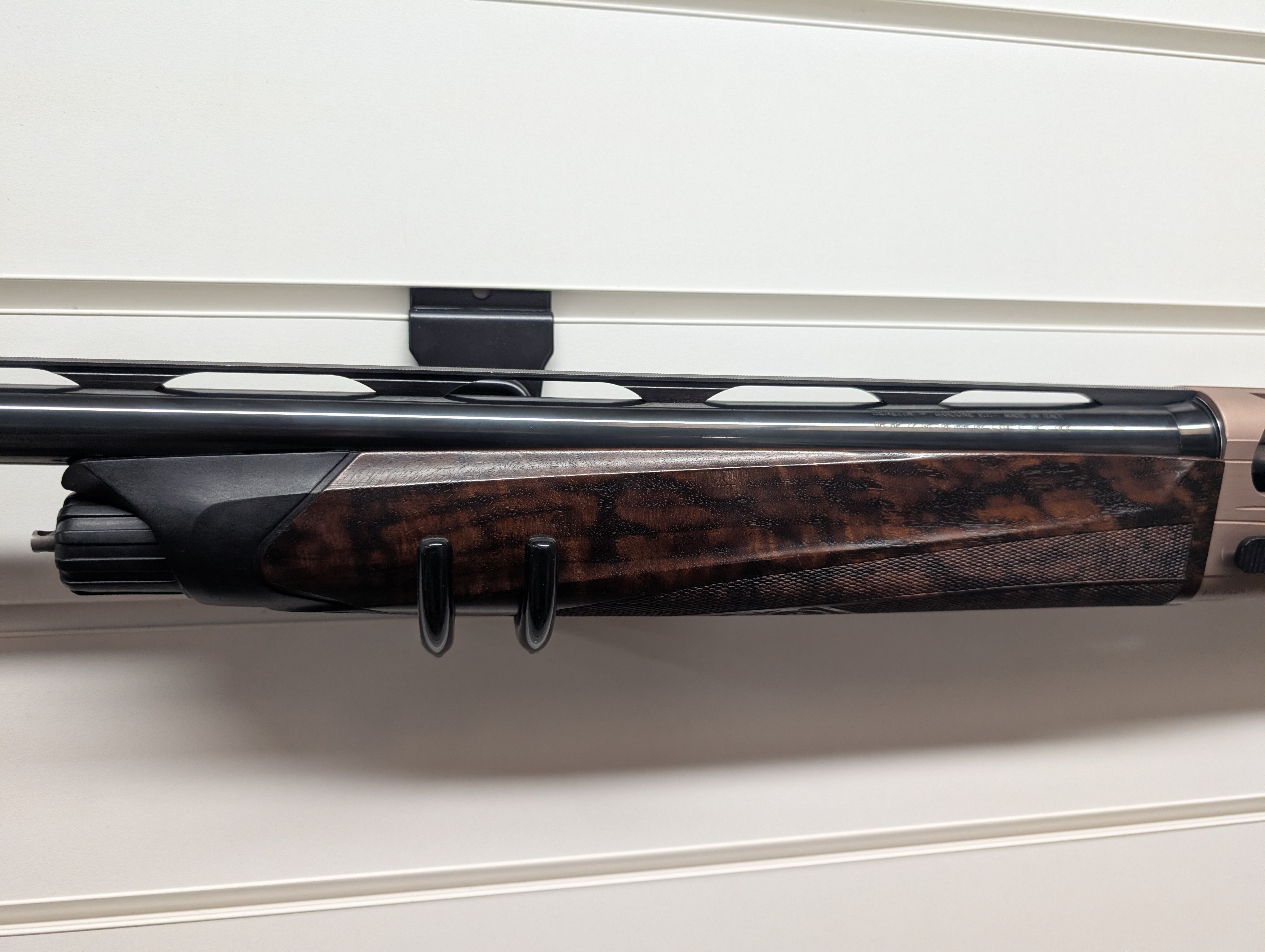 Beretta A400