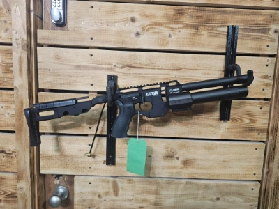 Firearm: AirMaks Katran 
