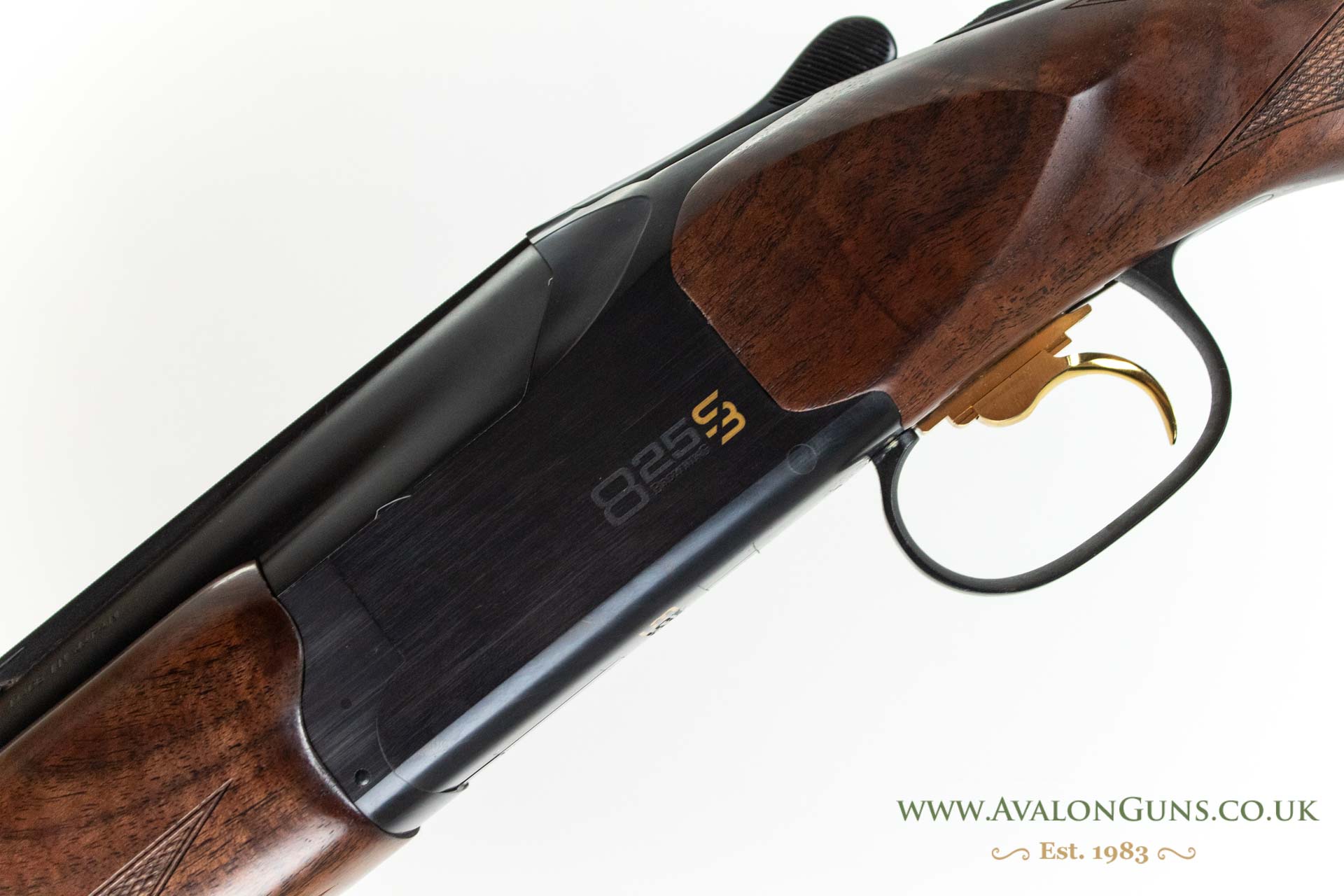 Browning B825