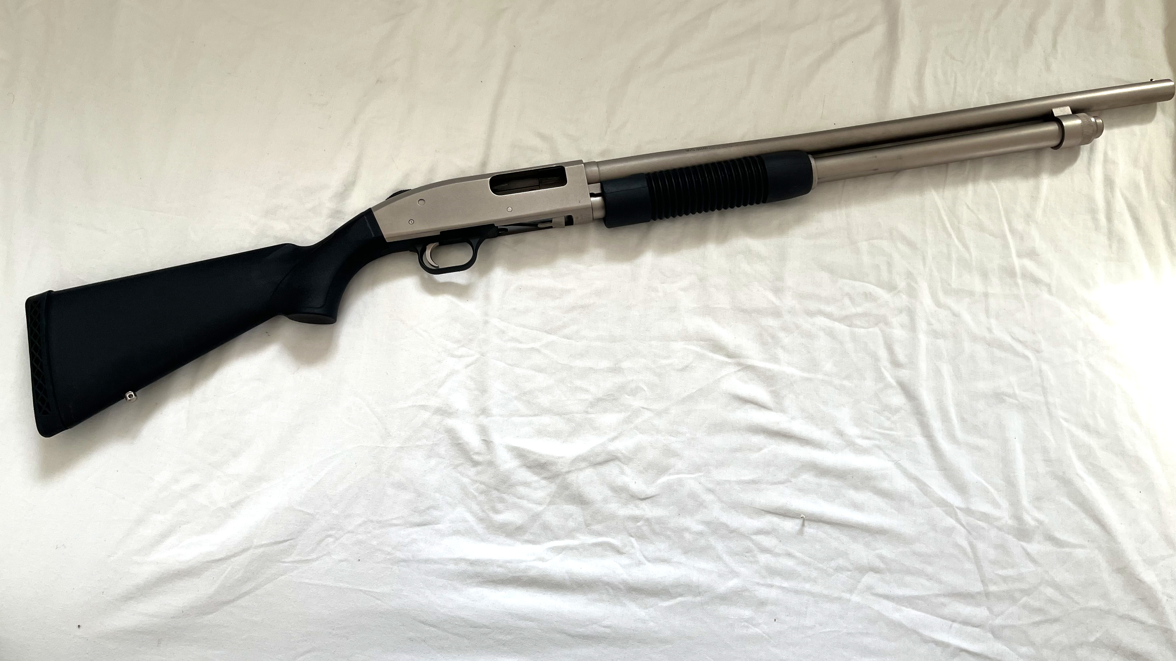 Mossberg 590