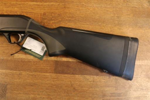 Firearm: Remington Versamax 