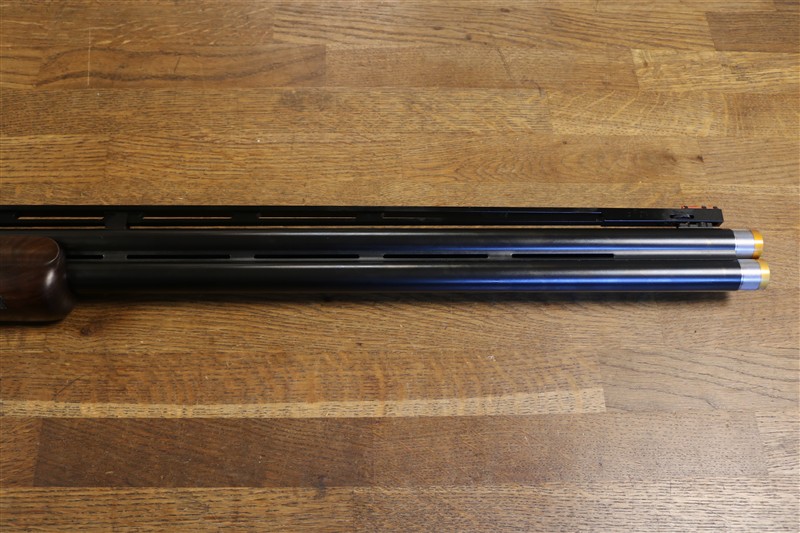 Browning B725