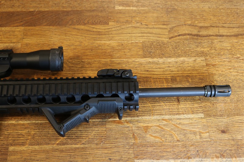 Smith and Wesson MandP 15-22