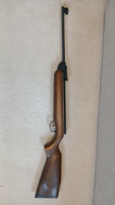Firearm: Weihrauch HW99S 