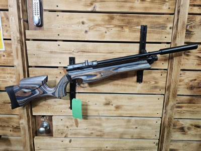 Firearm: Air Arms Ultimate Sporter R