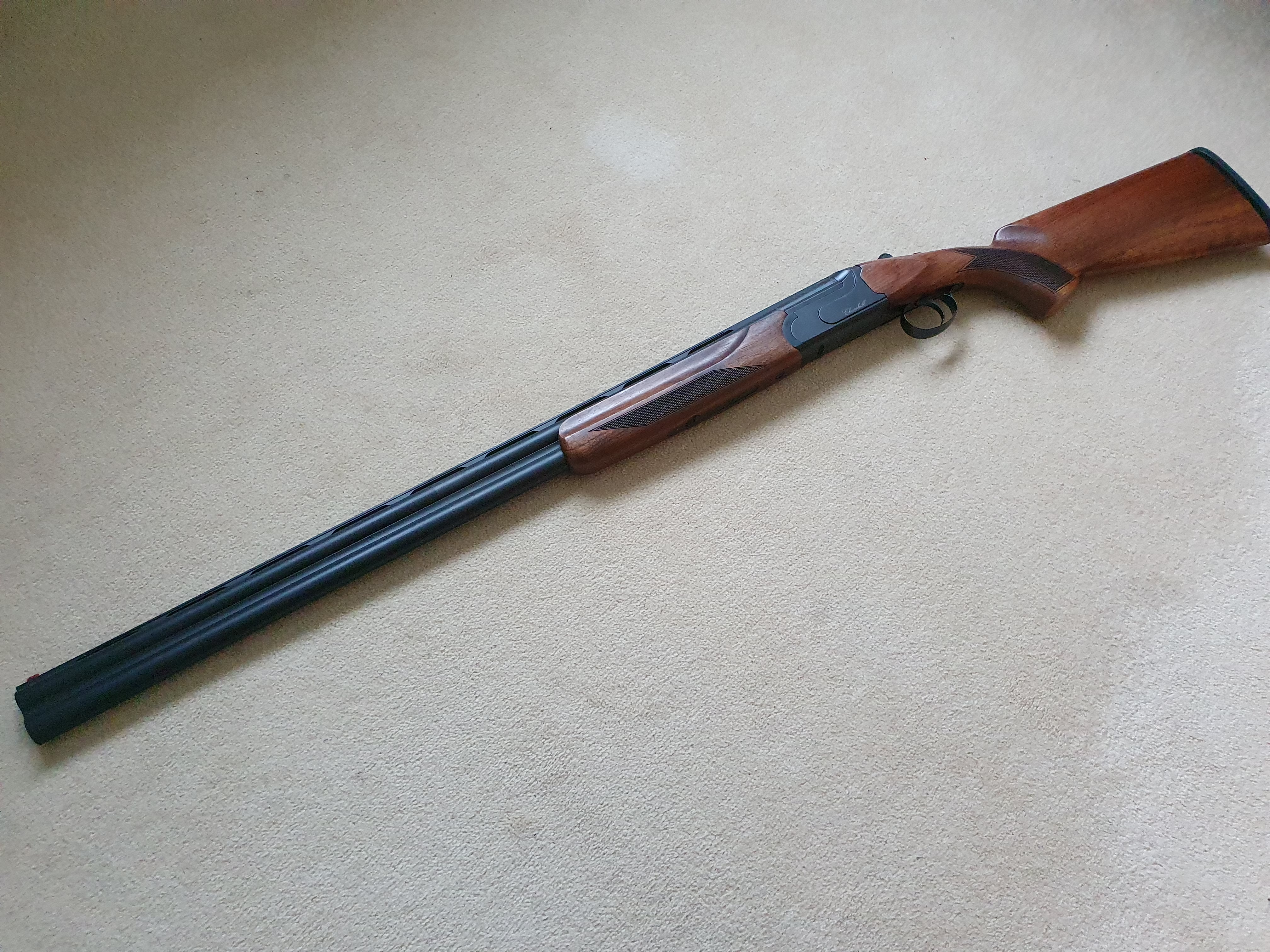AKAH Churchill 206 Black