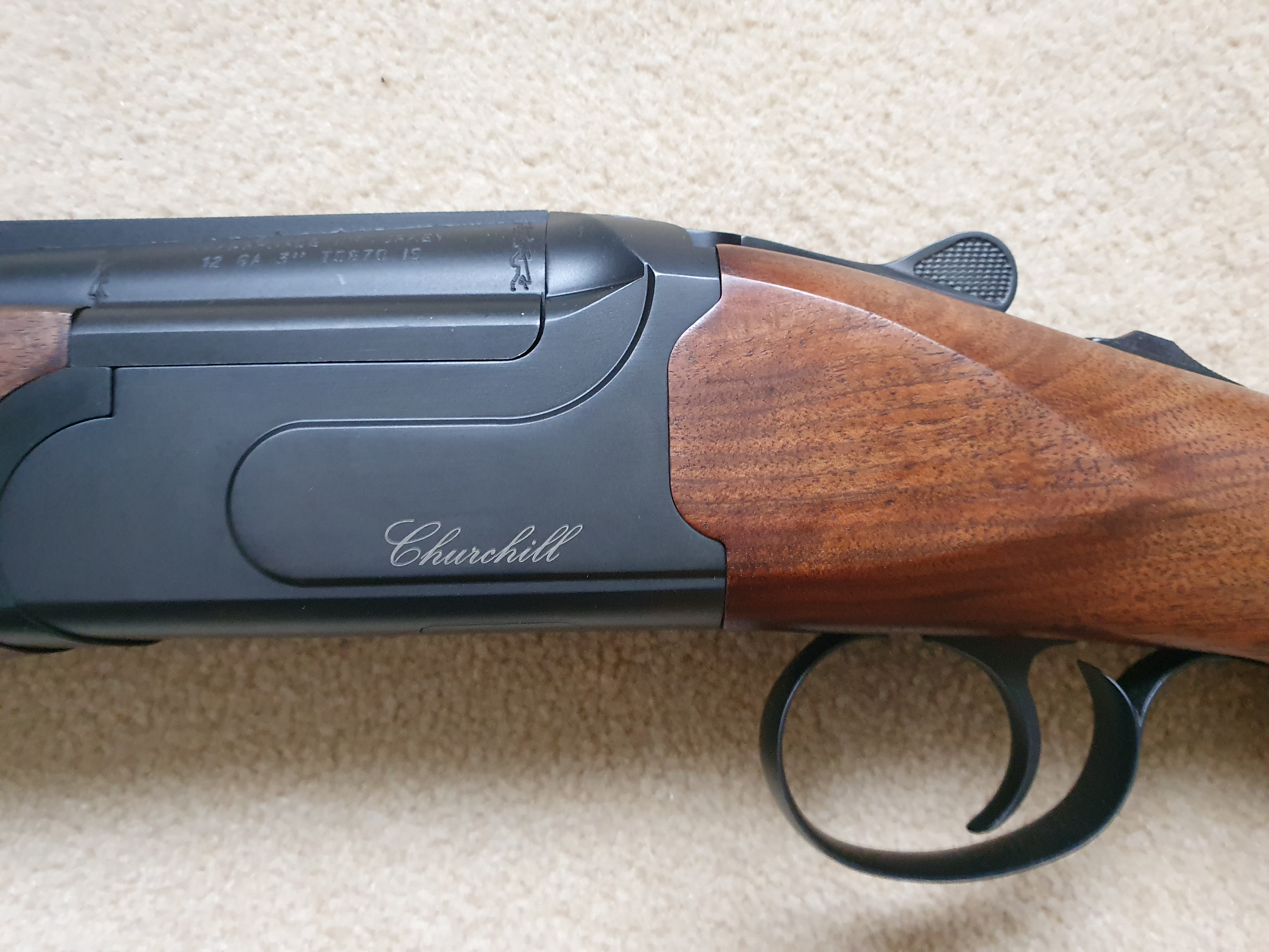 AKAH Churchill 206 Black