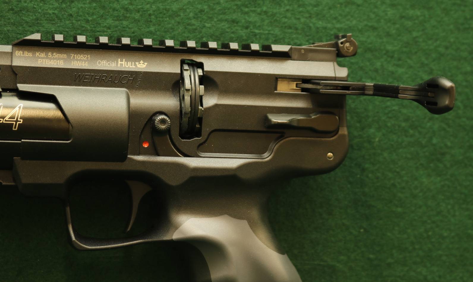 Weihrauch HW 44