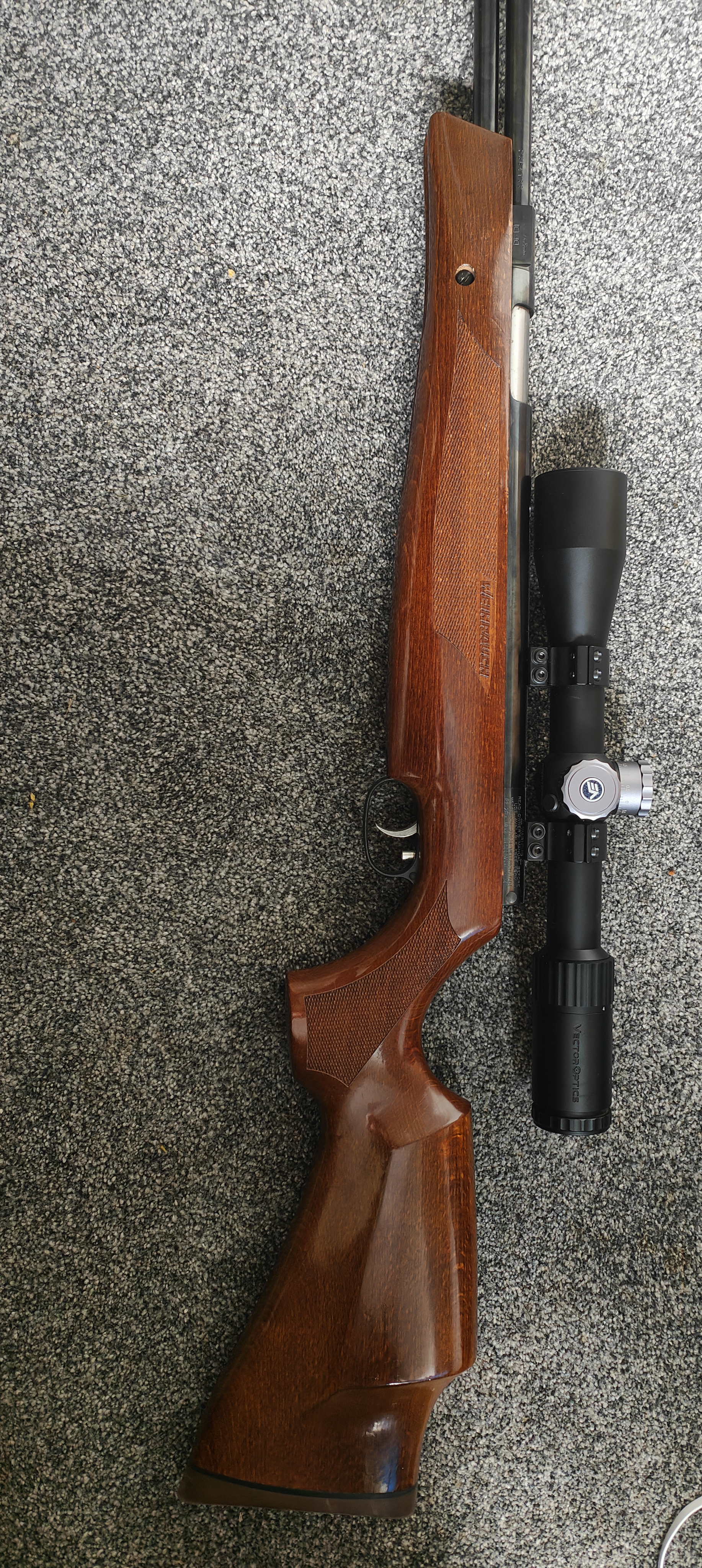 Weihrauch HW 77