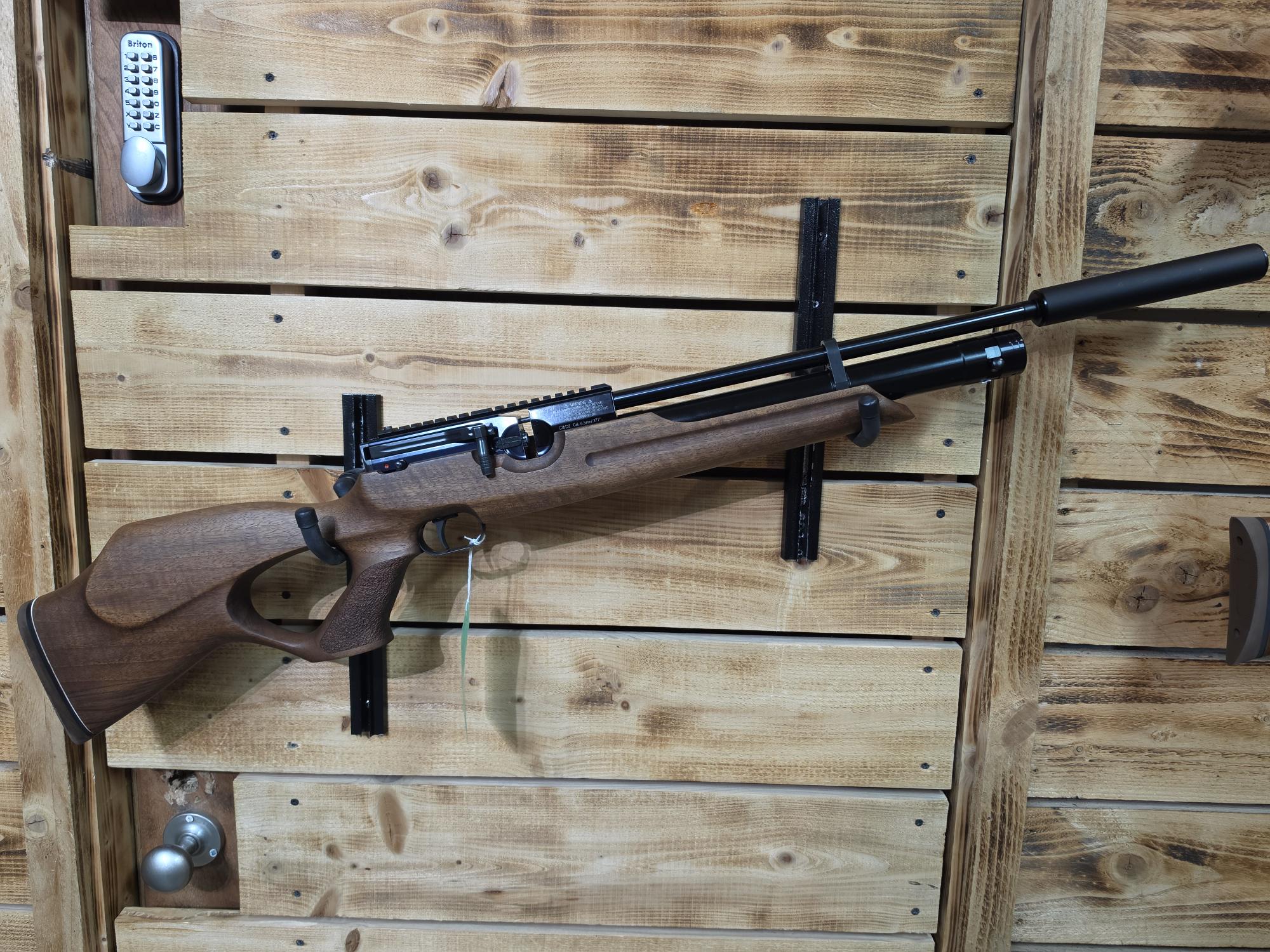 Weihrauch HW 100