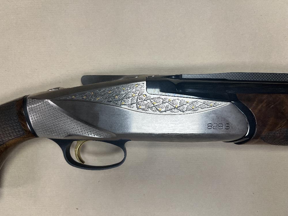 Benelli 828