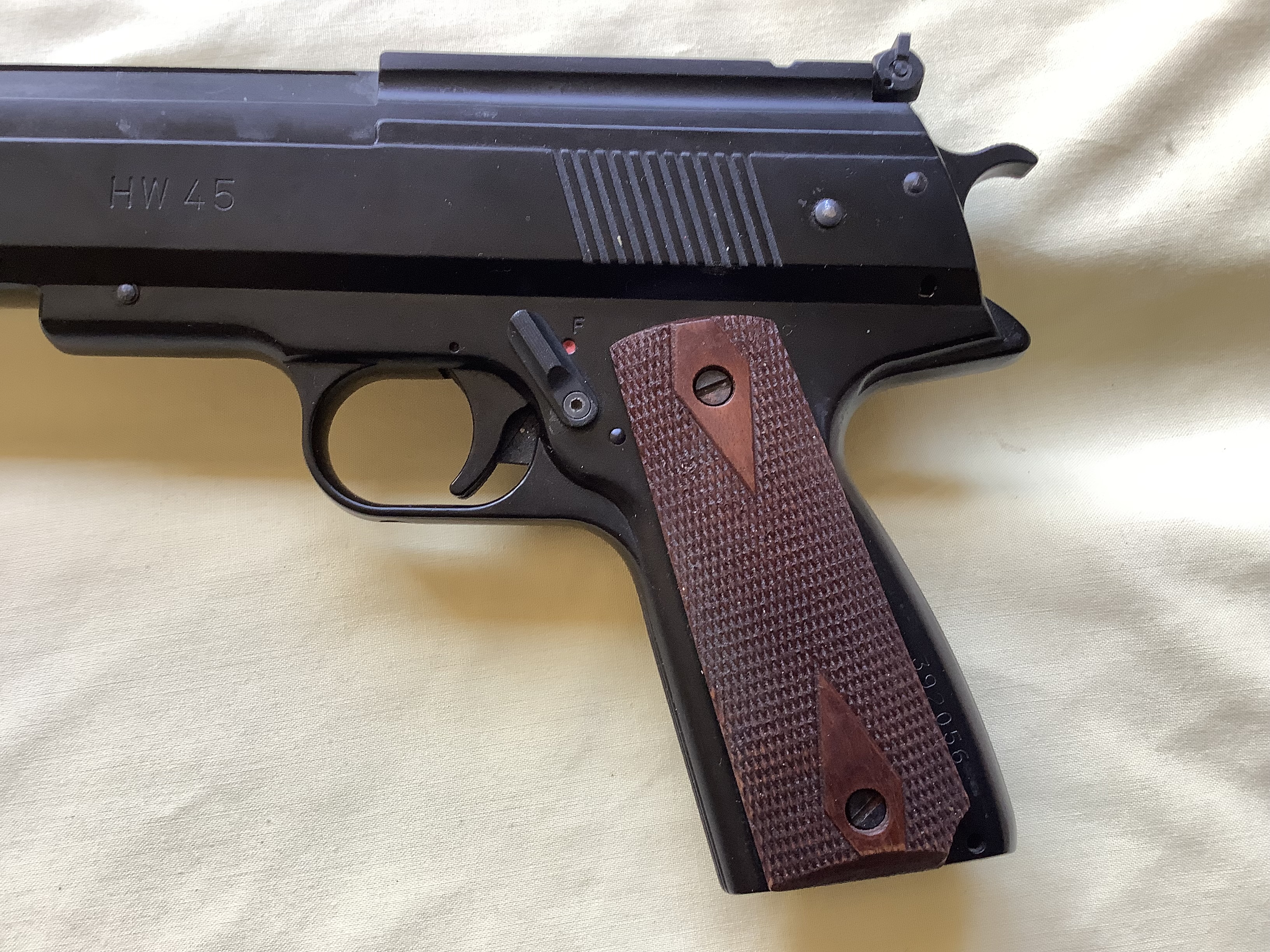 Weihrauch HW 45
