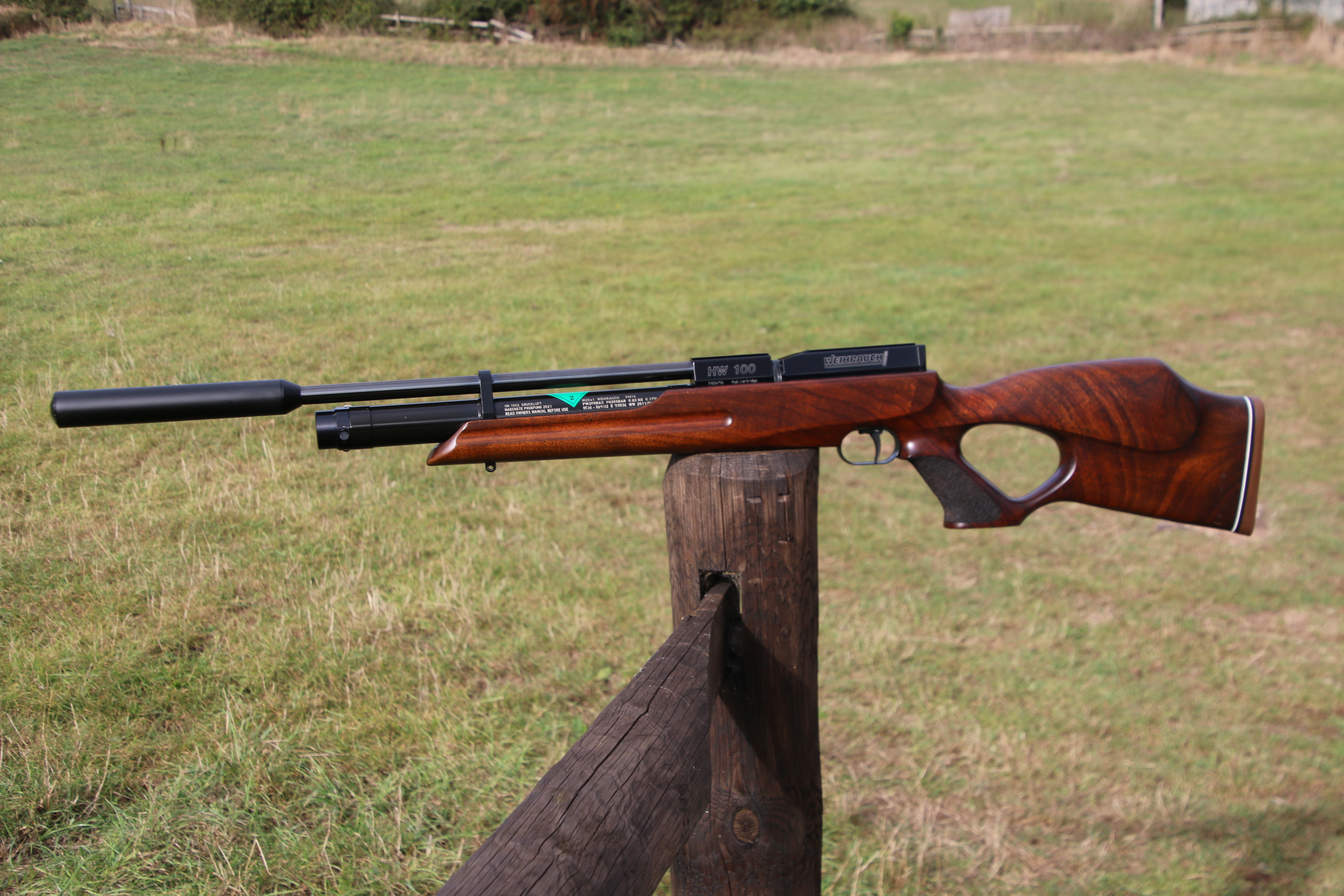 Weihrauch HW 100