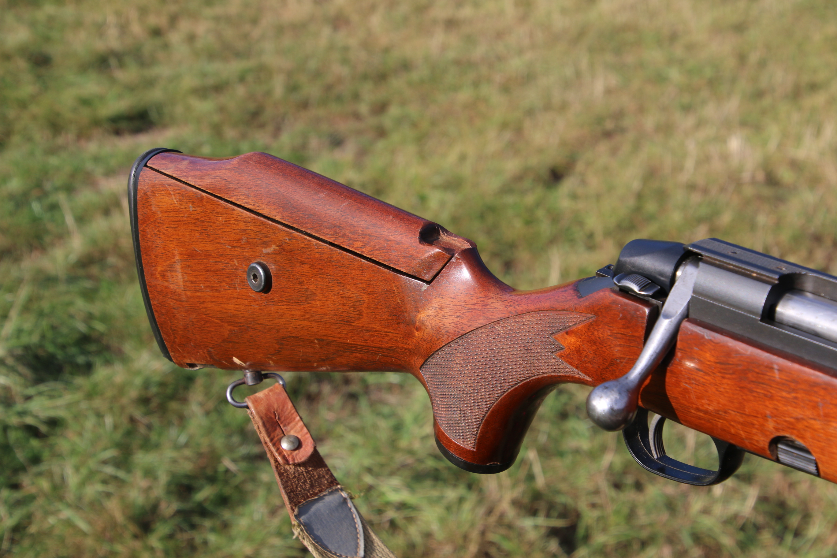 Tikka M558
