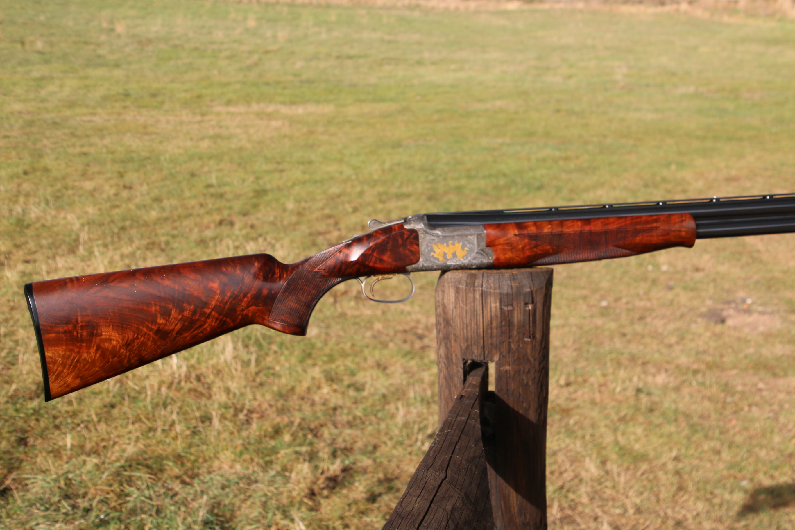 Browning B325
