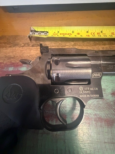 ASG Dan Wesson