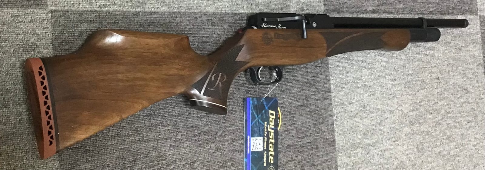Air Gun Sign Daystate Huntsman for Sale | Buy & Sell New & Used Air guns | Rightgun.uk