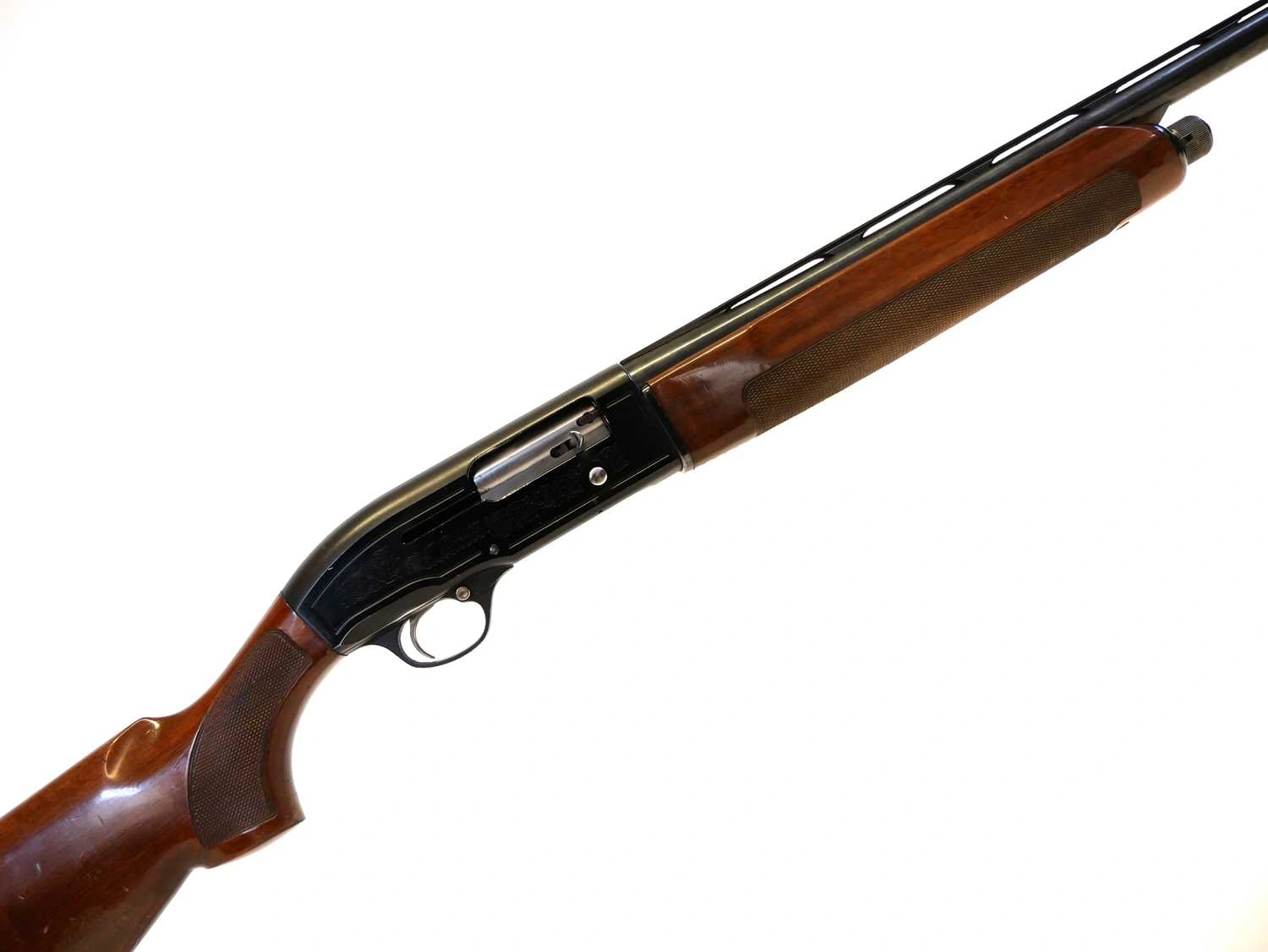 Firearm: Beretta A303 